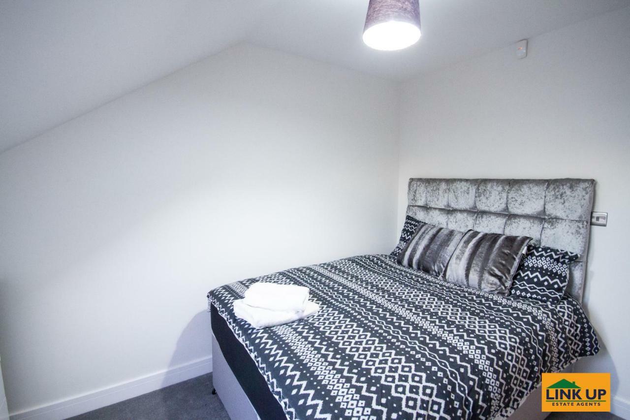 Holden Court Apartments - Apt 6 West Drayton  Dış mekan fotoğraf