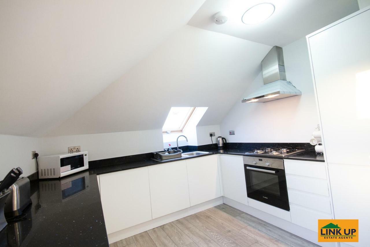 Holden Court Apartments - Apt 6 West Drayton  Dış mekan fotoğraf